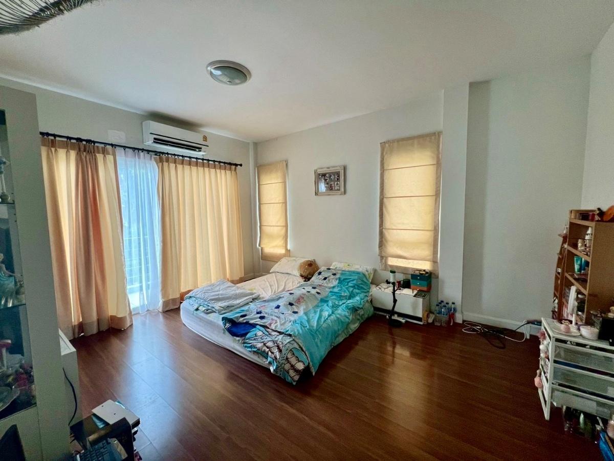 รูป ขายบ้านเดี่ยวหลังใหญ่ บางกอก บูเลอวาร์ด แจ้งวัฒนะ 2 | ขายขาดทุน | แบบบ้าน Vinteren | ทำเลใกล้รถไฟฟ้า–สิ่งอำนวยความสะดวกครบที่สุดในโซนแจ้งวัฒนะ - รูปที่ 24/32