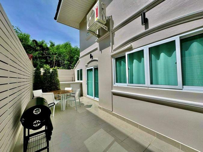 รูป KT0018📲LineID @556ryccg🏡บ้านพูลวิลล่าพัทยาเหนือ 60ตรว 350ตรม 4ห้องนอน เฟอร์นิเจอร์ครบ พร้อมสระน้ำ - รูปที่ 23/25