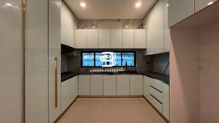 picture Luxury house for rent at Grand Bangkok Boulevard Krungthep Kreetha - 22/22