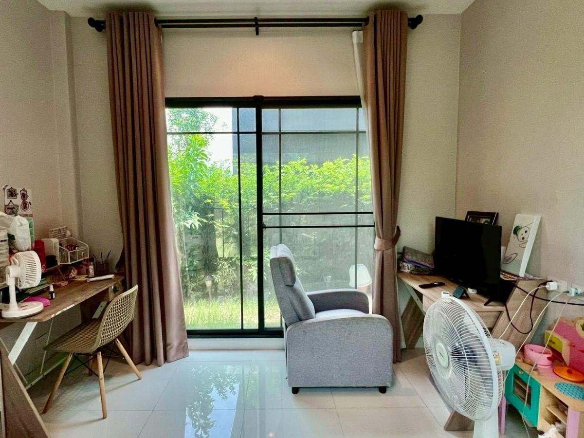 รูป ขายบ้านเดี่ยวหลังใหญ่ บางกอก บูเลอวาร์ด แจ้งวัฒนะ 2 | ขายขาดทุน | แบบบ้าน Vinteren | ทำเลใกล้รถไฟฟ้า–สิ่งอำนวยความสะดวกครบที่สุดในโซนแจ้งวัฒนะ - รูปที่ 21/32