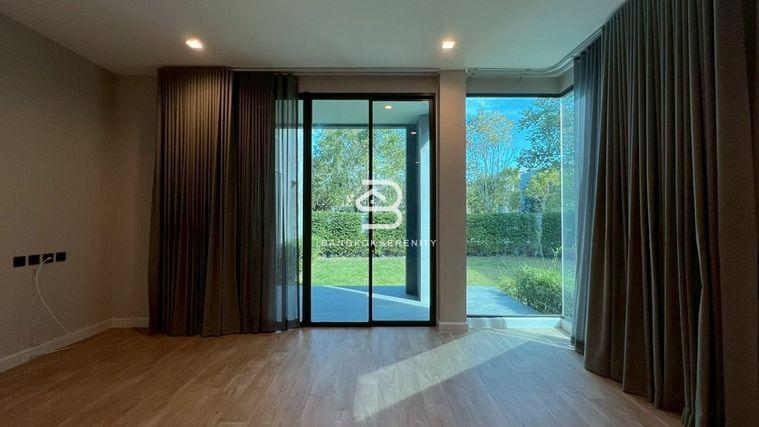 picture Luxury house for rent at Grand Bangkok Boulevard Krungthep Kreetha - 19/22