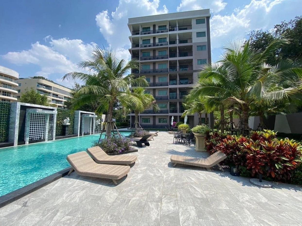 picture Arcadia Center Suites 1-Bedroom Condo for Rent - 7/7