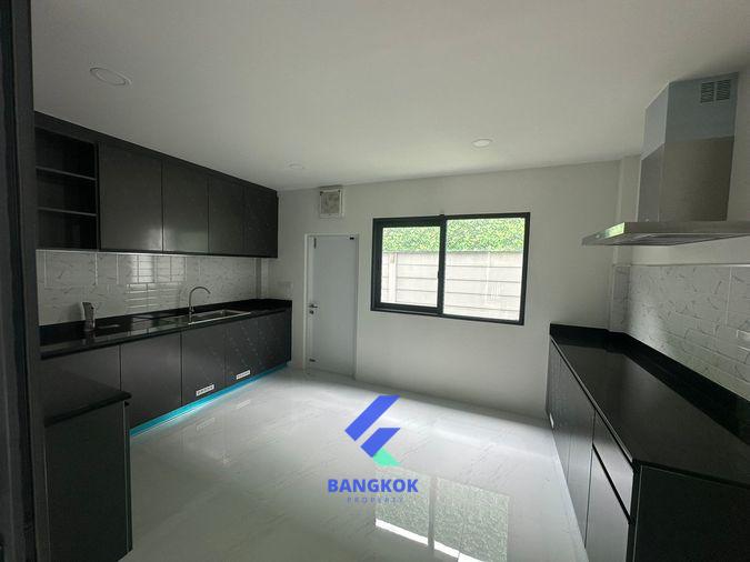 picture 🏡 Luxury Single House ✨ Premium Project – 📏 Large Exclusive Plot 🌳 Garden View 🏡 Fully Smart Home - 6/20