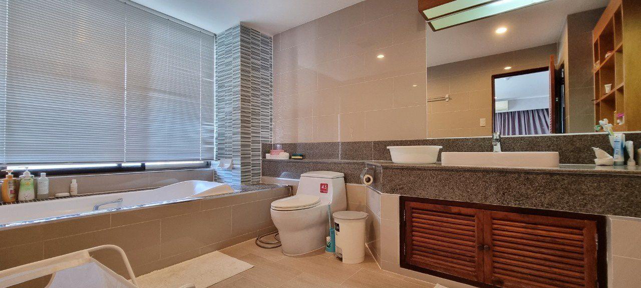รูป Goldensand Beachside Condominium 3 Beds for Rent - รูปที่ 18/22