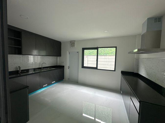 picture 🏡 Luxury Single House ✨ Premium Project – 📏 Large Exclusive Plot 🌳 Garden View 🏡 Fully Smart Home - 9/20