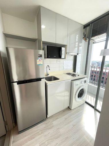 picture IDEO Mobi Sukhumvit (Studio 22sqm) - 7/11
