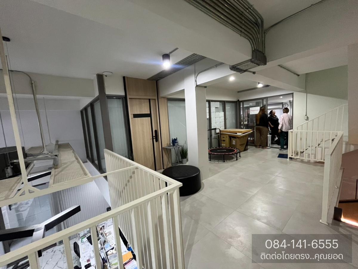 รูป ทาวน์โฮม 3 ชั้นครึ่ง โครงการ หมู่บ้านเมืองทองธานี โครงการ 6 โซนD ตำบลบ้านใหม่ อำเภอปากเกร็ด นนทบุรี 11120 (ราคา 24,000,000 บาท) - รูปที่ 33/58