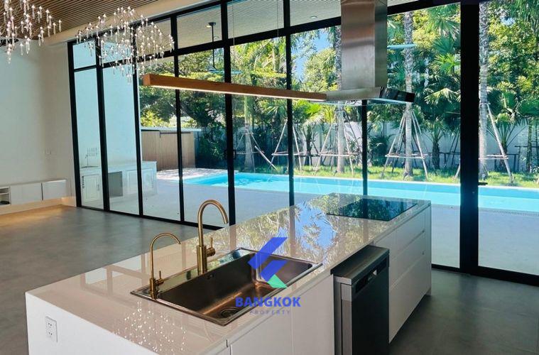 picture 🏡 Luxury Private Pool Villa | Chaeng Wattana 🎁 Complimentary Porsche Cayman included 🏎️ - 3/15