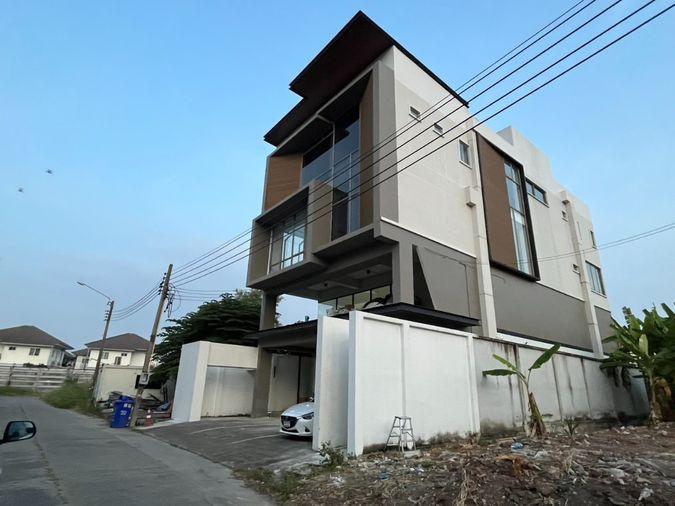picture Home office for sale in Muang Thong Thani Village, Project 6. - 2/58