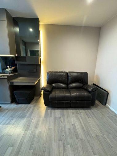 picture Condo for Rent: THE ROOM Sukhumvit 69 Nearest BTS: BTS Phra Khanong - 5/8