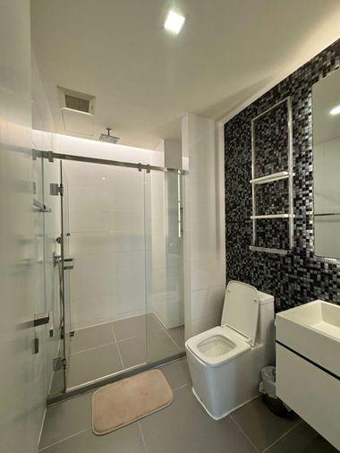 picture Condo for Rent: THE ROOM Sukhumvit 69 Nearest BTS: BTS Phra Khanong - 6/8