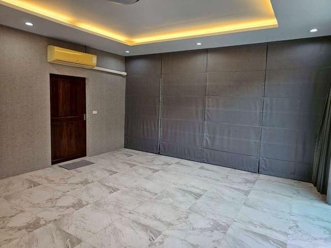 picture Two-story detached house for rent, fully furnished and move in Ready, in The Complete Sriracha project. - 7/16