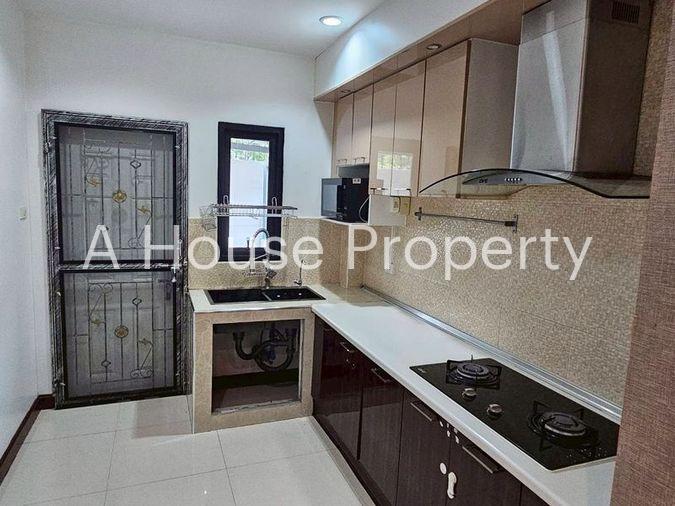 picture Two-story detached house for rent, fully furnished and move in Ready, in The Complete Sriracha project. - 9/16