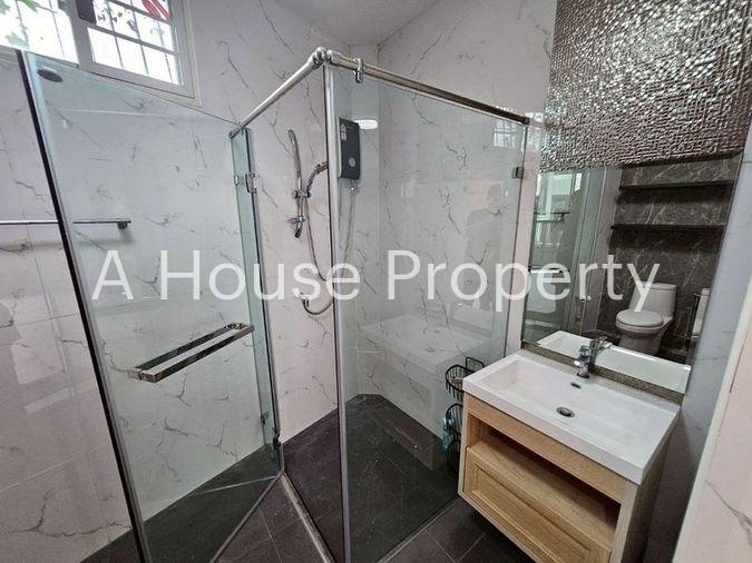 picture Two-story detached house for rent, fully furnished and move in Ready, in The Complete Sriracha project. - 14/16