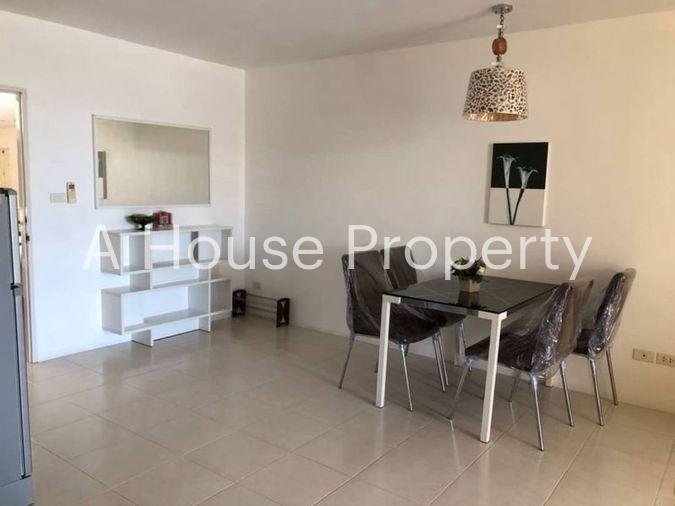 picture Sriracha Condoview for rent at a great price. Fully furnished and move in Ready. - 4/9