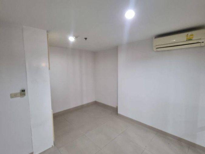 picture Condo for rent : Las Colinas ((BTS Asoke MRT Sukhumvit   )) MK-02 line @livingbkk - 5/10