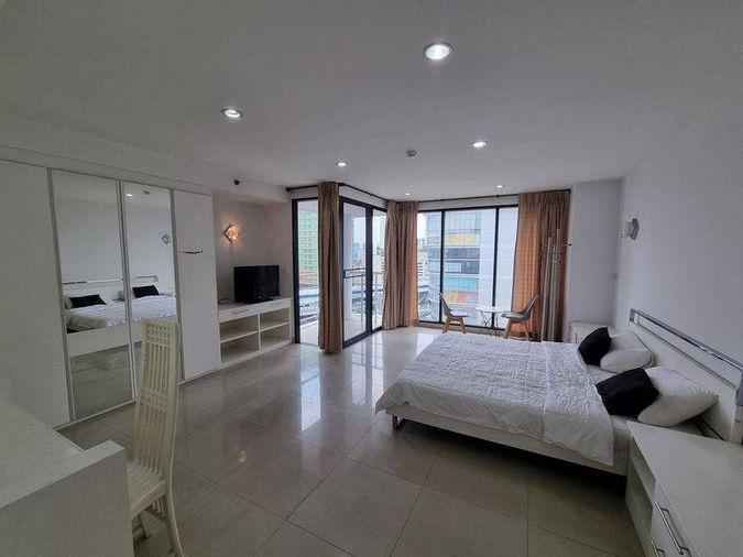 picture Condo for rent : Las Colinas ((BTS Asoke MRT Sukhumvit   )) MK-02 line @livingbkk - 4/10