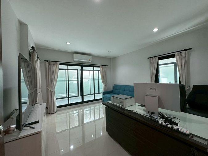 รูป บ้านเดี่ยวให้เช่า โครงการ มบ.เดอะ คอมพลีท ศรีราชา ชลบุรี  - รูปที่ 4/20