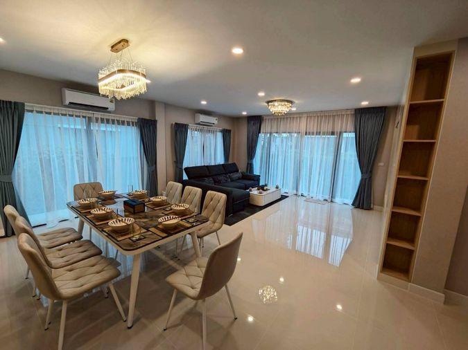 รูป 🏡ให้เช่าบ้านเดี่ยว เซนโทร วิภาวดี แต่งครบพร้อมอยู่ (4 ห้องนอน 5 ห้องน้ำ) เพียง 110,000/เดือน ▫️Line: @sanhaproperty📲092-6242892 รหัส SH-0065 - รูปที่ 9/20
