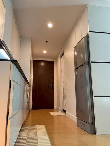 picture City view, Unblocked view, The Trendy Condominium. Includes washing machine. - 12/29