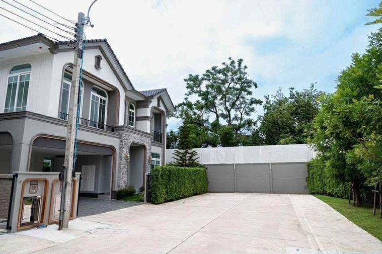 รูป 🏠 ขายบ้าน : Grandio Sathorn (แกรนดิโอ สาทร)   รหัสทรัพย์ | 📌 LNP-H712  - รูปที่ 12/25