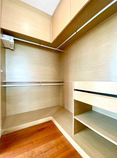 picture Bright Sukhumvit 24  Near BTS prompong  - 13/32