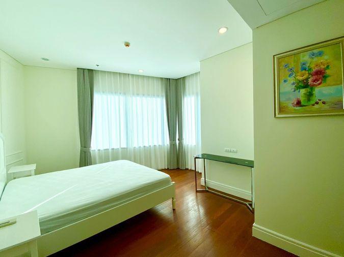 picture Bright Sukhumvit 24  Near BTS prompong  - 19/32