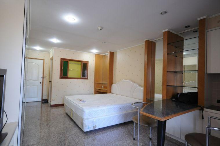 รูป Baan Kasemsan 35 sq.m.  Eng 中 日 Please add LINE ID @806qphgn o8415o5483 - รูปที่ 1/5