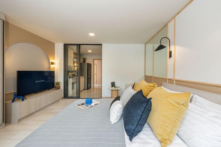 picture FLO by Sansiri is located in Khlong San, near the BTS station and ICONSIAM. - 4/5