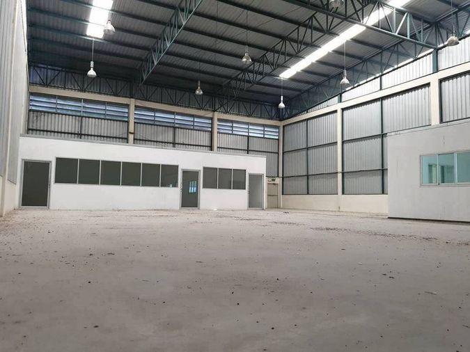 picture Warehouse for rent, located next to the motorway in Bang Phra, Chonburi. - 4/15