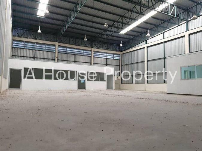 picture Warehouse for rent, located next to the motorway in Bang Phra, Chonburi. - 4/15