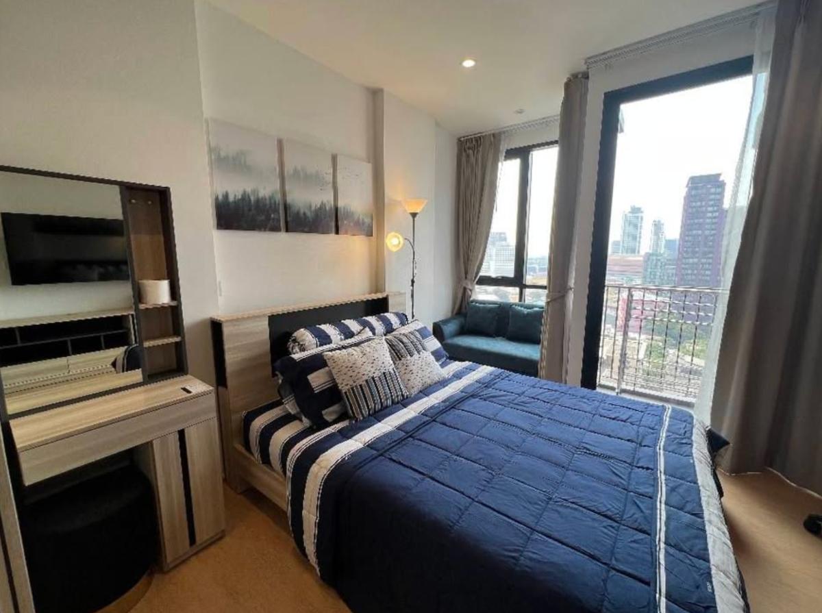 picture Maru Ekkamai. Studio 30sqm. Pets ok! Line id: @pfagent - 2/10