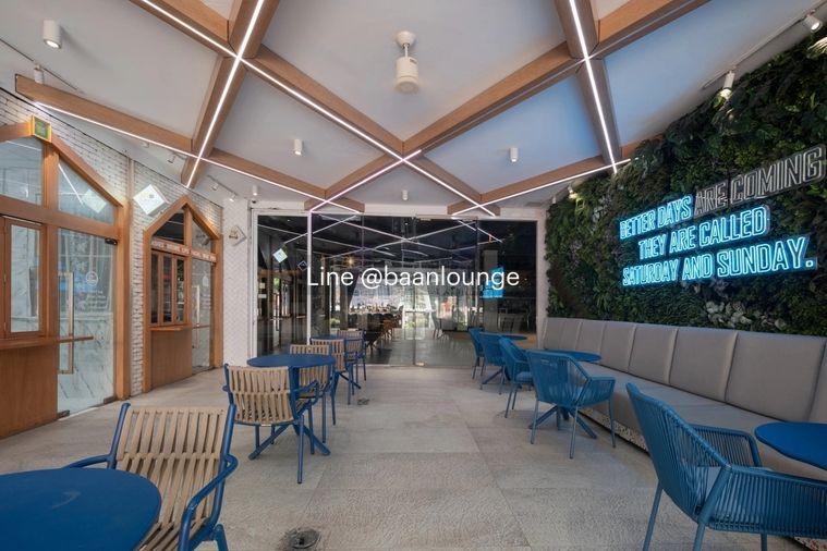 picture Prime location, high ceilings, Thonglor Soi 10 - 1/4