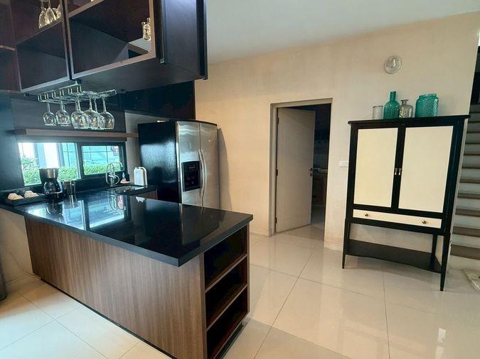 picture Beautiful corner house, fully furnished, ready to move in. Burasiri Pattanakarn. - 28/33