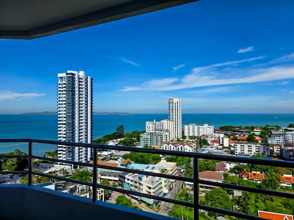 picture View Talay 3B Sea View Condominium for Sale in Pratumnak - 12/13
