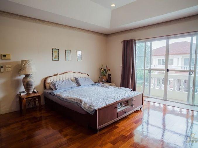 picture Luxury detached houses at Ladawan Ramintra Km.2 — Prime location near BTS Lad Pla Khao. - 5/17