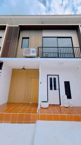 รูป 🏡✨ ขายทาวน์โฮม 2 ชั้น รีโนเวทใหม่ | วงแหวน–รามอินทรา 💰 ราคา 2.9 ล้านบาท | พร้อมเข้าอยู่ - รูปที่ 9/11