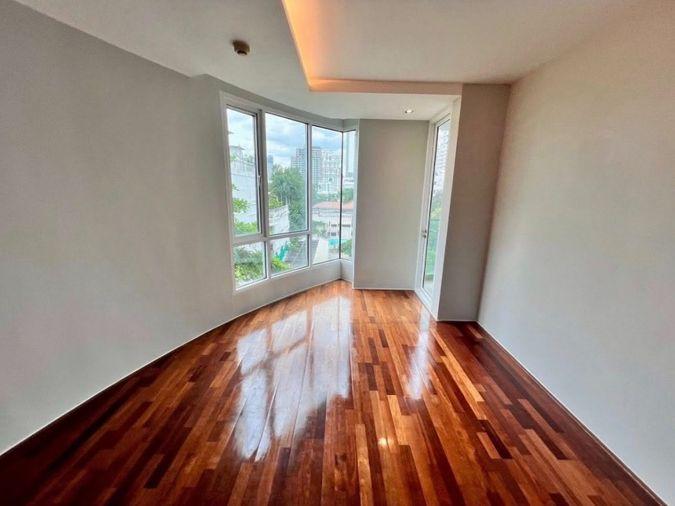 picture 📌 Urgent‼️ Selling at a loss! Condo in a great location, convenient transportation ✅ Beverly 33 Condo MD-25085688 - 1/6