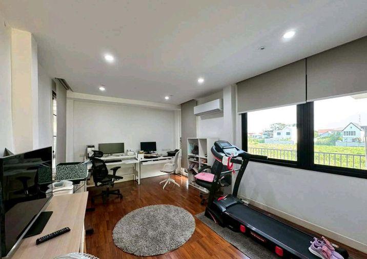 รูป ให้เช่าบ้านเดี่ยวโปร่งโล่ง Double Space! 4 นอน 4 น้ำ ทุ่งมังกร 10 ตลิ่งชัน เฟอร์ฯ ครบพร้อมอยู่ Please add LINE ID @806qphgn o8415o5483  - รูปที่ 18/19