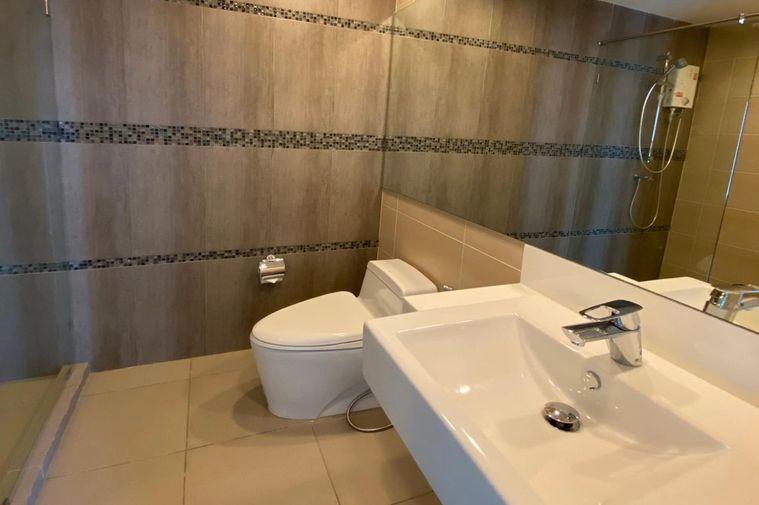 รูป ขาย !! วิวเมือง, ห้องกว้าง, ชั้นสูง 24++, ทำเลดี!! 🔥 Code C20221200267....Centric Sathorn - ST. Louis, 3 ห้องนอน, 3 ห้องน้ำ, แต่งครบ, ราคาพิเศษ!!📣📣 - รูปที่ 11/11