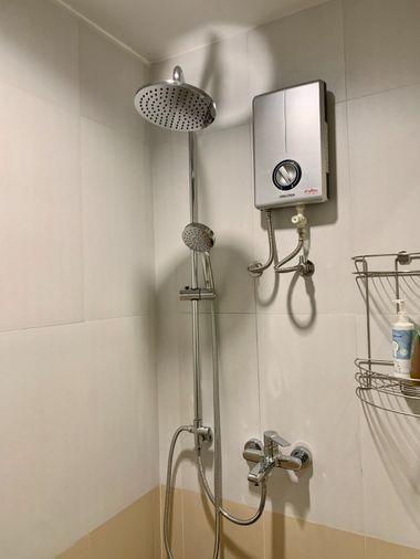 picture Sukhumvit Living Town     2 bedrooms, 1 bathroom  Corner unit - 10/12