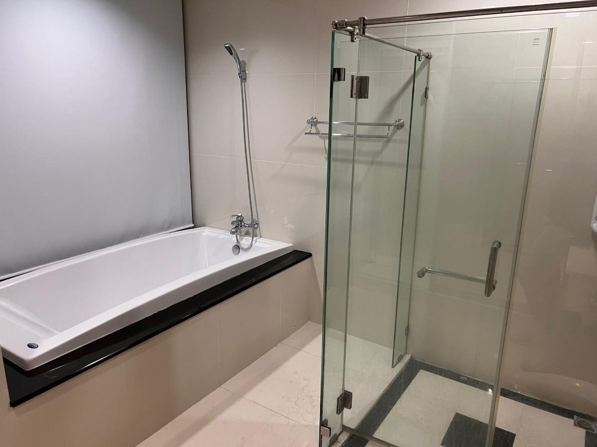 รูป Condo for Rent: The Address Chidlom  Near BTS Chit Lom  - รูปที่ 4/8