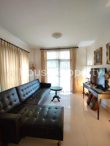 รูป ขายบ้านเดี่ยวมือสอง หมู่บ้านมณีรินทร์ เพลส สุขุมวิท เสม็ด ชลบุรี - รูปที่ 2/9