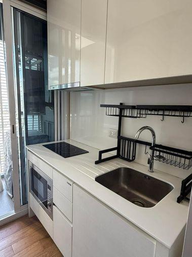 picture For Rent 🔥 The Saint Residences 🔥 Near MRT Phahonyothin. Fully furnished with appliances. - 8/9