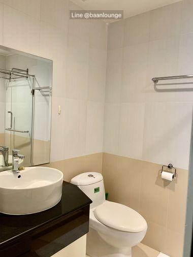 picture Sukhumvit Living Town 2 bedrooms, 1 bathroom Corner unit - 9/12