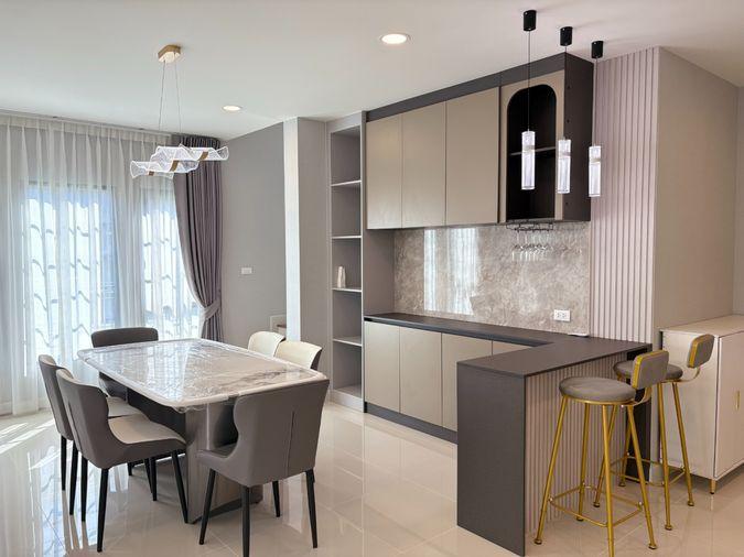 รูป ✅ ✅ Centro Bangna , Luxury House 4 ห้องนอน พร้อมเข้าอยู่ ติดต่อไลน์ @bktasset หรือโทร 095-325-8928 - รูปที่ 4/17
