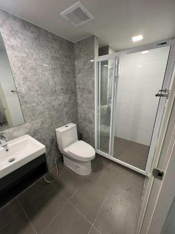 รูป Condo for Rent: Atmoz Oasis Onnut  Near BTS On Nut Station  - รูปที่ 4/8