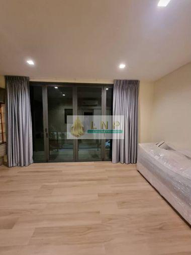 รูป 🏠 ให้เช่าบ้าน : Eigen Premium Townhome Pattanakarn (ไอเจ้นท์ พรีเมียม ทาวน์โฮม พัฒนาการ) รหัสทรัพย์ | 📌 LNP-H751 - รูปที่ 13/29