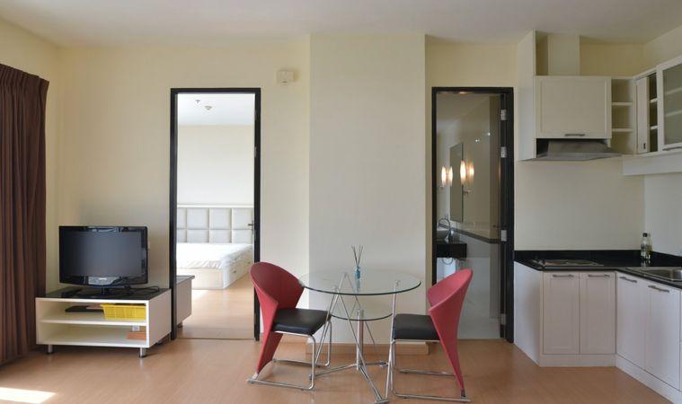 picture Baan Klang Krung. 1bed 55sq.m. Line id: @pfagent - 3/7