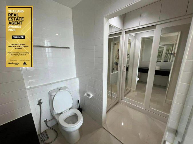 รูป Condo for Rent: Ideo Mix Sukhumvit 103 Near BTS Udom Suk Station - รูปที่ 3/6